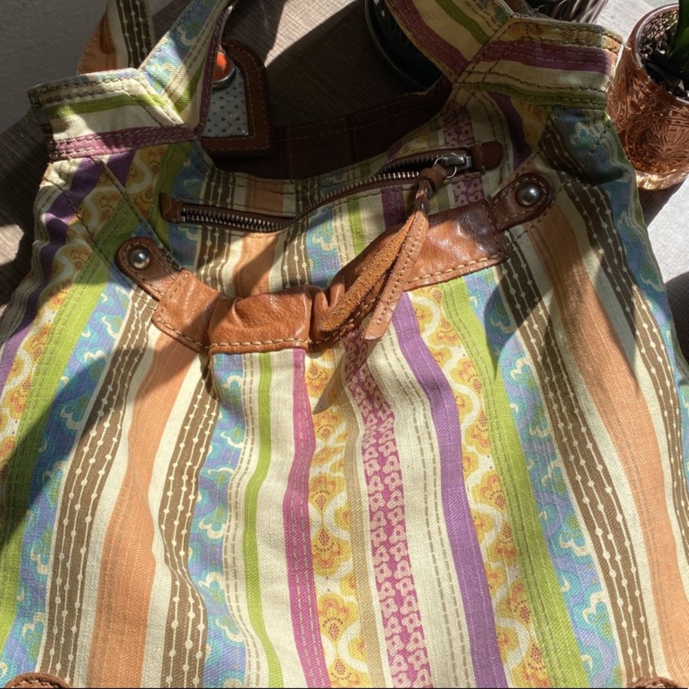 Retro fossil purse